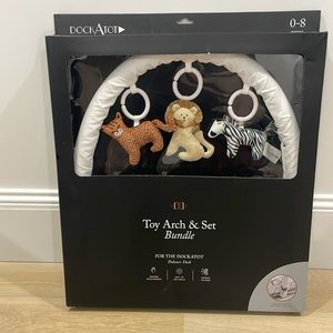 Dockatot Toy Arch & Set Bundle for the Dockatot Deluxe+ Dock